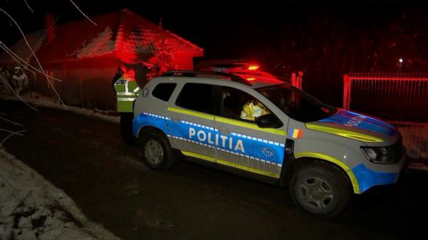 Un tânăr și-a incendiat tatăl și mătușa, după mai multe pahare de alcool. Scene de groază lângă Cluj-Napoca, în Dezmir