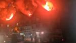 Noapte de foc în România: Hotel în flăcări în Brașov, o mamă și un fiu au murit arși în Dâmbovița. Incendii și în Galați și Maramureș