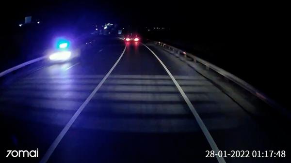 Bărbat aflat la volanul unui BMW, urmărit de poliție în Vrancea. Şoferul nu avea permis de conducere