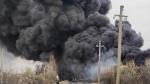 Incendiu violent la Glina: 1.000 de metri pătraţi ard de ore bune, iar 13 echipaje de pompieri se luptă cu flăcările