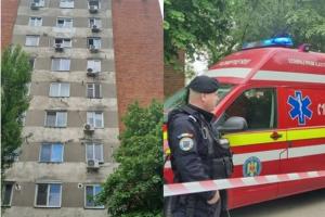 Tragedie în Timişoara. O femeie în vârstă de 32 de ani s-a aruncat de la etajul 10, cu cei doi copii în braţe: toţi trei au murit