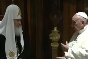Papa Francisc, criticat de Biserica Ortodoxă Rusă. Suveranul Pontif l-a numit pe patriarhul Kirill un "slujitor de altar" pentru Vladimir Putin