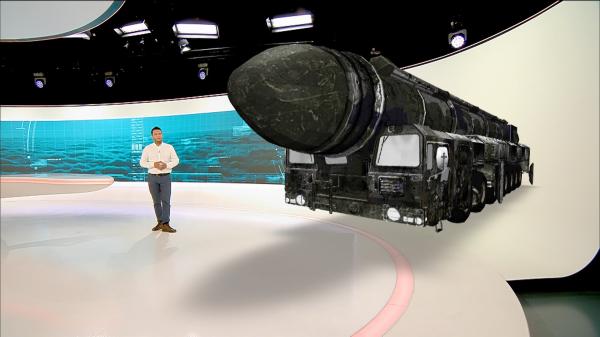Arme nucleare prezentate de Putin la paradă: Racheta intercontinentală RS-24 Yars, care cântăreşte 49 de tone