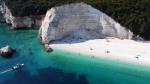 S-a dat liber la vacanţele exotice. Grecia, Italia, Spania, în topul ţărilor cu cele mai frumoase plaje