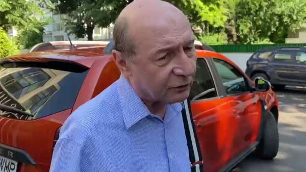 Traian Băsescu a eliberat vila de protocol, după ce şi-a găsit un "apartament exotic" în Bucureşti