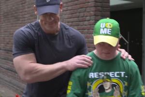 Gestul surprinzător făcut de John Cena, impresionat de drama unui tânăr refugiat ucrainean cu sindromul Down