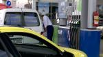 Alimentări cu 50 ml de motorină. Supăraţi, şoferii au blocat benzinăriile din țară și amenință cu un protest mare: "Nu ne mai convin preţurile"