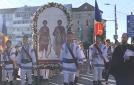 Mii de pelerini au venit la Suceava ca să se închine la moaştele Sfântului Ioan cel Nou