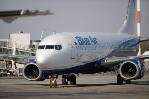 Blue Air, amendată de ANPC cu 2 milioane de euro, după ce a anulat peste 11.000 de zboruri în ultimul an