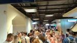 Probleme la metrou, între Romană și Universitate. Călătorii au fost evacuați, după ce un vagon s-a defectat între stații