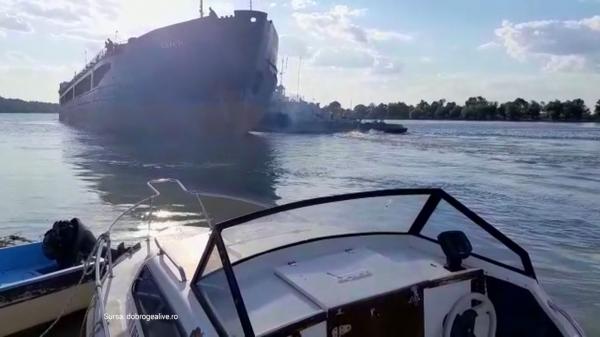 Navă comercială ucraineană, eşuată în zona Chilia. A lovit pontonul şi două ambarcaţiuni ale poliţiei de Frontieră