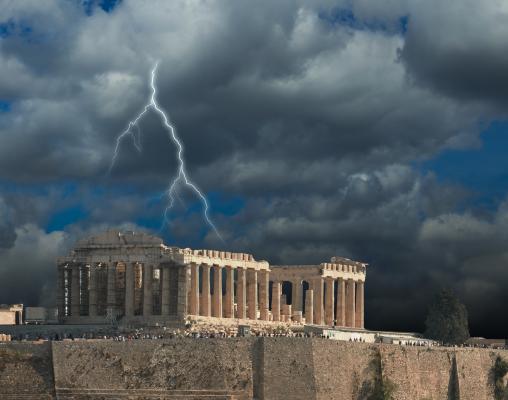 Turiştii români, întâmpinaţi în Grecia cu vreme rea şi fenomene extreme. Prognoză meteo alarmantă