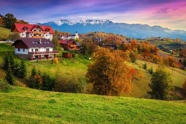 Satul Măgura din Brașov, refugiul perfect în zilele caniculare. Vin turiști și din Noua Zeelandă: "Incredibil ce înseamnă internetul"