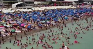 Sezon estival la final: Mamaia nu mai e preferata turiştilor şi încasări cu 20% mai mici decât în 2019