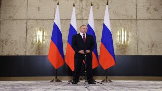 Probleme pentru Vladimir Putin.  Liderul de la Kremlin, "certat" la summitul din Uzbekistan și contestat pe plan intern