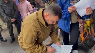 Continuă aşa-zisele referendumuri în cele 4 regiuni ucrainene ocupate de armata rusă. Lider separatist: Cetăţenii îşi vor exprima, cu siguranţă, dorinţa de alăturare