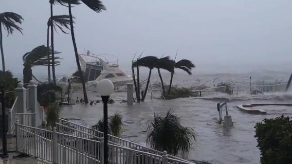 Dezastru major în Florida, după trecerea uraganului Ian. Trei oameni au murit. Autoritățile cred însă că bilanţul ar putea depăşi câteva sute