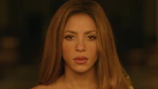 Shakira, cu inima la vedere după despărţirea de Pique. A lansat cu Ozuna piesa-reproş "Monotonia"