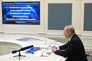 Rusia a simulat "Armaghedonul" sub privirile lui Vladimir Putin. A asistat la lansarea unei rachete nucleare, ca răspuns la un atac nuclear: momentul lansărilor - VIDEO