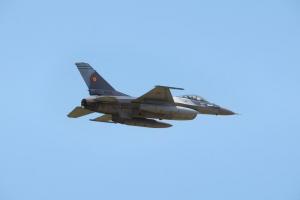 S-a semnat contractul pentru cele 32 de avioane F-16 din Norvegia. Când vor ajunge în România