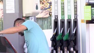 Cât costă azi benzina şi motorina la pompele din Bucureşti