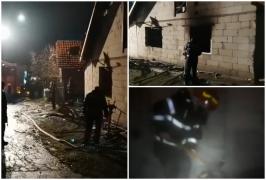 O copilă de 13 ani s-a ales cu arsuri grave, după ce casa în care se afla a luat foc. Fetiţa a reuşit să se salveze în ultima clipă