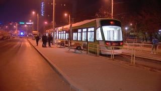 Tramvaiele Astra Arad intră în circulație. Fostul primar Gabriela Firea susținea că nu sunt conforme cu licitația