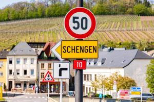 Austria și Olanda au votat împotriva aderării României și Bulgariei la Spațiul Schengen LIVE TEXT