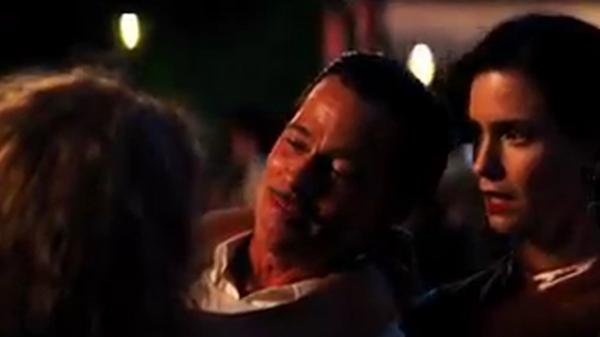 Sărutul dintre Brad Pitt şi Margot Robbie, din filmul Babylon, nu era în scenariu. Cine a pus la cale gestul