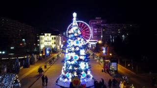 Cele mai frumoase Târguri de Crăciun din România: Roată panoramică la Iași, patinoar la Brașov