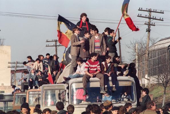 22 decembrie 1989, ziua fugii soţilor Ceauşescu. Sunt 33 de ani de la Revoluţie: au murit sute de oameni, iar Justiția se chinuie să găsească vinovaţii