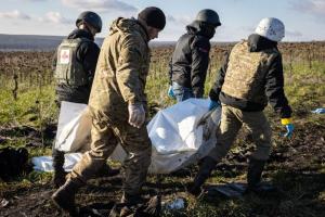 Ucrainenii pretind ca au ucis 400 de ruşi în cea de-a treia noapte de atacuri. Oficialii de la Kremlin susţin că sunt 63 de morţi