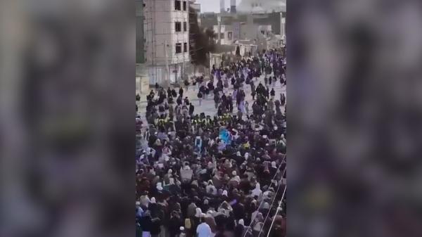 Alte trei persoane, condamnate la moarte în Iran pentru că au protestat la adresa regimului