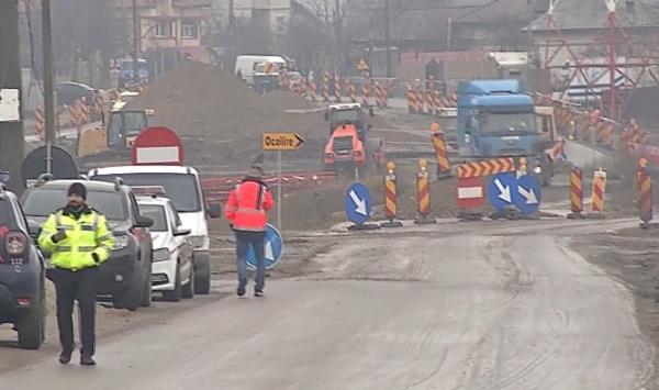 Case demolate cu mascații, la marginea Bucureștiului. CNAIR va construi un pasaj peste Autostrada A0, care să lege Jilava de Vidra