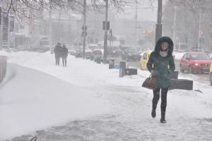 Meteo: Alertă de viscol, lapoviță și ninsori în mai multe zone din țară, inclusiv București. Cod galben de vreme severă emis de ANM, până sâmbătă noapte