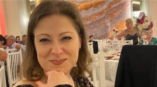 Suma uriașă luată șpagă de Anca Dumitrovici într-o singură zi. Colegii medici sar să îi ia apărarea: "Doamna doctor muncește foarte mult"