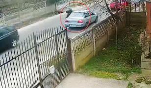 Șoferul bătăuș din Hunedoara a fost reținut. Tânărul a blocat cu mașina un pensionar și l-a luat la pumni pentru că ar fi condus prea încet