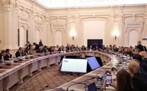 Pensiile speciale au primit raport favorabil în Senat. USR: Puterea îşi bate joc de pensionarii României