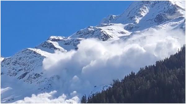 Dramă în vacanţă: 4 oameni au murit şi cel puţin 9 sunt răniţi, după ce au fost surprinşi de o avalanşă în Munţii Alpi