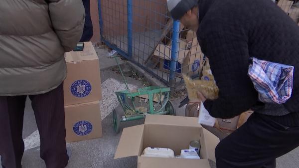 Începe distribuirea pachetelor alimentare de la UE. Cine poate primi aceste ajutoare