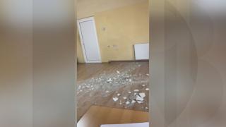 Panică pentru elevii unui liceu din Sighetu Marmaţiei după ce tavanul a căzut in timpul orelor. Clădirea din 1800 nu a fost niciodată reabilitată complet