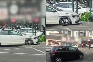 O șoferiță din Cluj, la un pas să provoace o tragedie după ce a intrat cu mașina într-o stație de autobuz. Oamenii au apucat să se ferească la timp