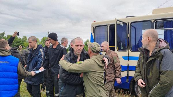 Schimb de prizonieri rapid între Rusia şi Ucraina. Ucrainenii au eliberat 95 de miliari, ruşii au primit 94 de oameni