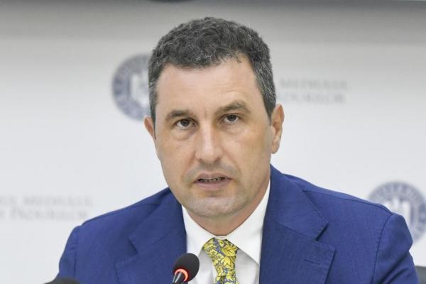 Liber la ucis urşi. Fostul ministru al Mediului Tanczos Barna a semnat ordinul privind împuşcarea a 500 de exemplare, în ultima zi de mandat