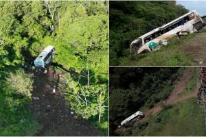 Peste 15 persoane moarte după ce un autobuz a plonjat 30 de metri într-o râpă în Mexic. Pasagerii doreau să emigreze în SUA