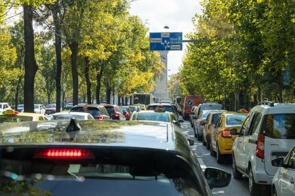 Revine haosul pe șoselele din București. Zonele în care traficul va fi infernal în perioada următoare