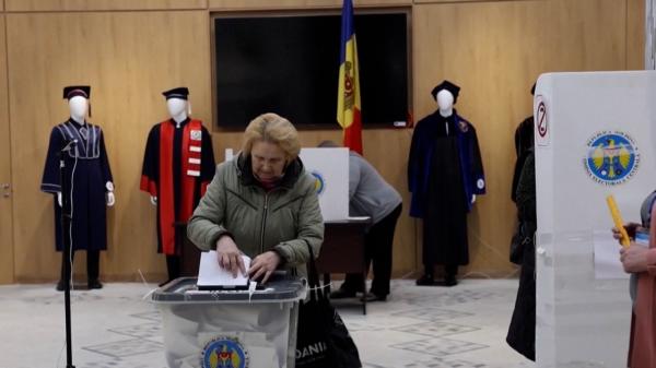 Alegeri locale cu miză politică în R. Moldova. Candidaţii excluşi de pe buletinul de vot în ultima zi a campaniei electorale