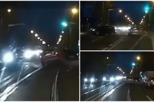 Un polițist din Timișoara a provocat un accident de circulație, după ce s-a urcat băut la volan. Colegii săi cred că era și drogat