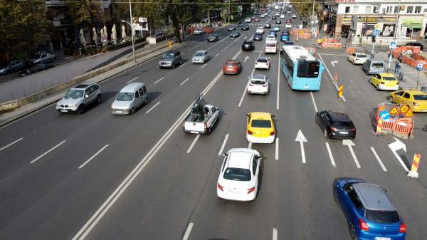 Benzi unice în Bucureşti pe bulevardele Aviatorilor şi Regele Mihai şi pe Şoseaua Kiseleff. Şoferii sunt nemulţumiţi: "Oricum e prost traficul, va fi şi mai rău"