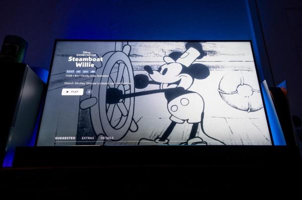 Primele imagini cu Mickey Mouse au intrat în domeniul public. Trailerul unui horror cu celebrul personaj a fost lansat în ziua în care ce drepturile Disney au expirat